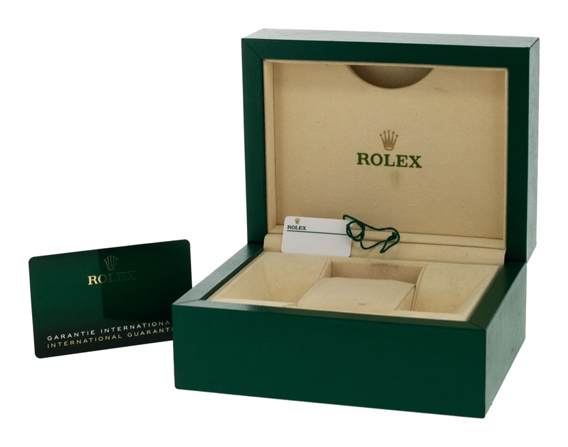 Rolex Oyster Perpetual 126000 Image 4